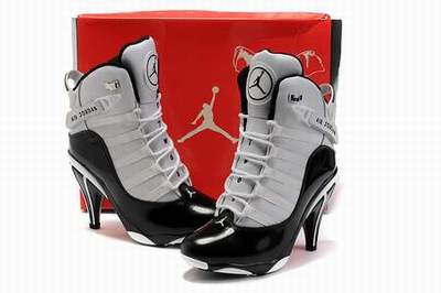 annonces nike talon aiguille